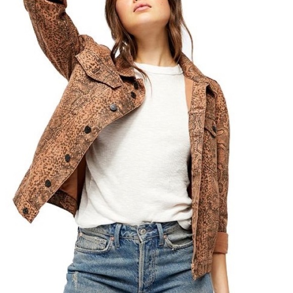 Free People Trucker Denim Jacket Womens size small snake print - Picture 2 of 13